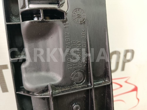 Накладка замка багажника BMW 3 E90/E91/E92/Е93 BMW 3er оригинальный номер 7059258