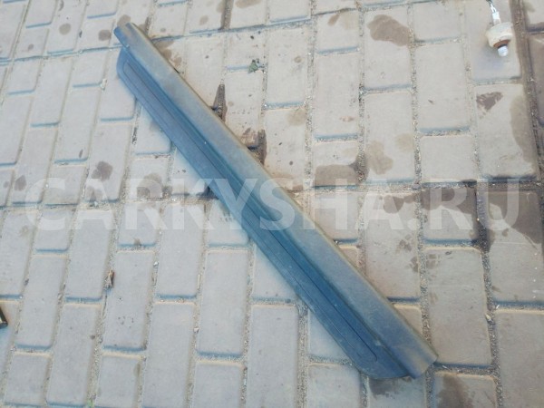 Накладка порога внутренняя правая  Kia proceed ED1 Kia Proceed оригинальный номер 85881 1H500