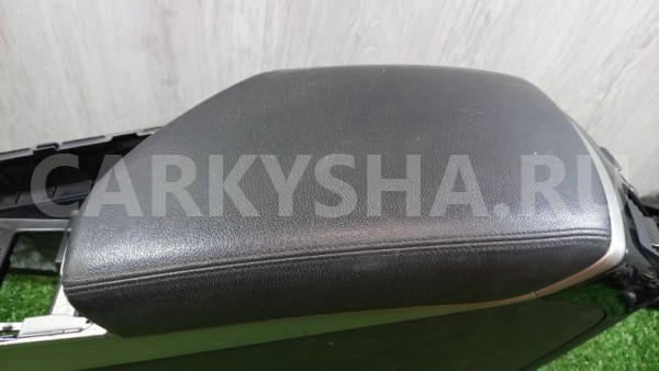 Подлокотник Hyundai i40 2013 Hyundai i40 оригинальный номер 846603Z000RY