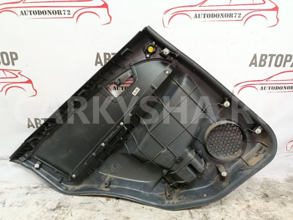 Обшивка задней правой двери Suzuki SX4 2006-2014 Suzuki SX4 оригинальный номер 8373054LL2