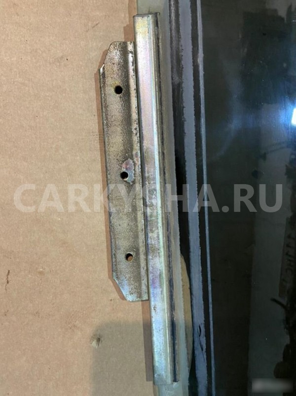 Стекло в дверь заднее левое Toyota Avensis 2 Toyota Avensis 