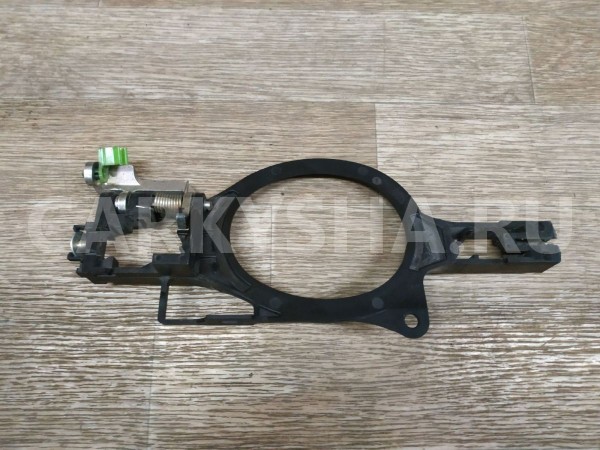 Кронштейн ручки Mitsubishi ASX оригинальный номер 5716A307