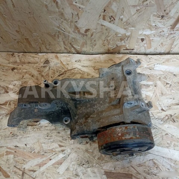 Помпа Honda accord 8 Honda Accord оригинальный номер 19200RL6G01