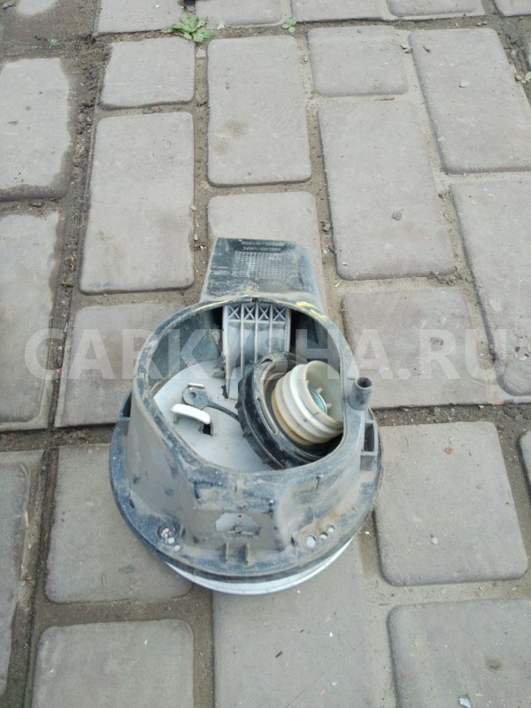 Лючек бензобака Kia Ceed ED Kia Cee'd оригинальный номер 69513 1H300