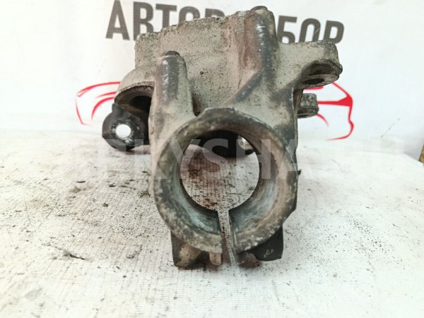 Кулак поворотный правый BMW 3 E90/E91/E92/Е93 BMW 3er оригинальный номер 6773210