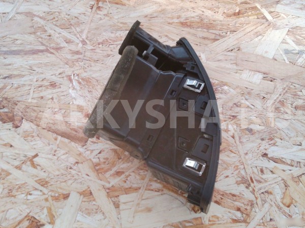 Дефлектор воздушный правый Kia Ceed ED Kia Cee'd 