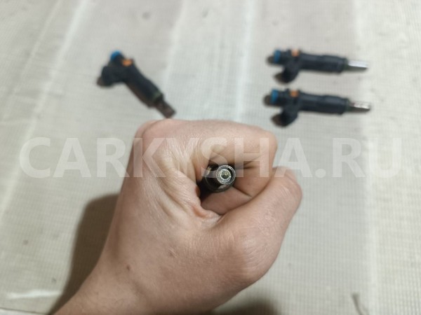 Форсунки топливные к-кт Chevrolet Cruze оригинальный номер 55353806