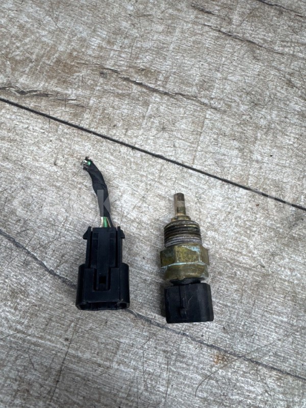 Датчик температуры Kia 1.6 G4FC Kia Rio оригинальный номер 3922038030