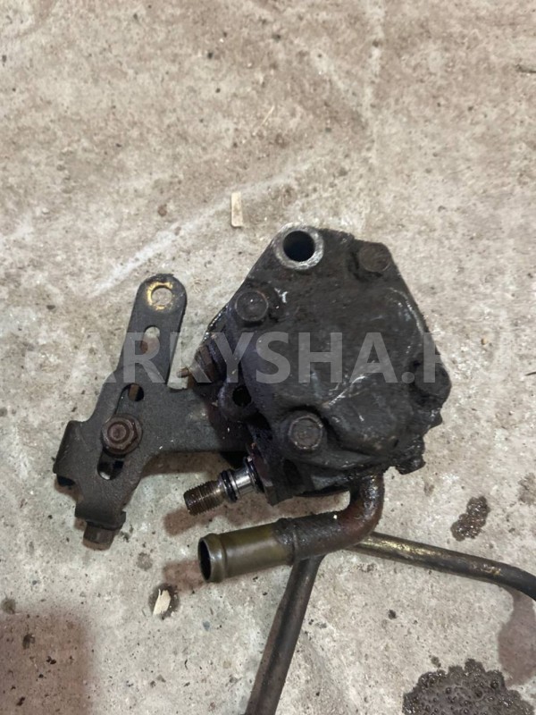 Насос ГУР Mazda Demio DW (1996—2003) Mazda 2 оригинальный номер d20132650a