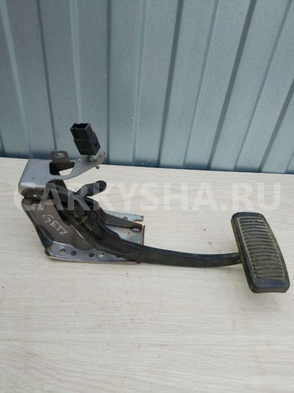 Педаль тормоза Hyundai Getz Hyundai Getz 