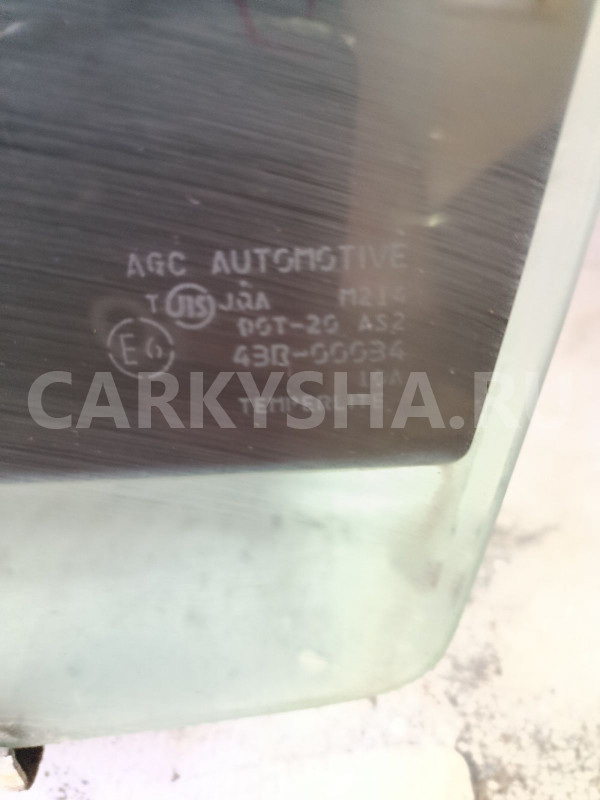 Стекло двери задней левой на Suzuki SX4 2006-2014 Suzuki SX4 оригинальный номер 8454679J00