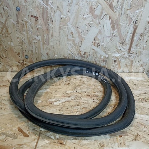 Уплотнитель проёма перед прав двери Opel Astra J Opel Astra оригинальный номер 13259929