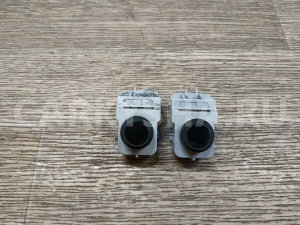 Датчик парковки Hyundai ix35 оригинальный номер 957202S101