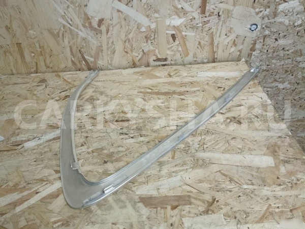 Молдинг задней правой форточки Opel Astra J Седан Opel Astra 