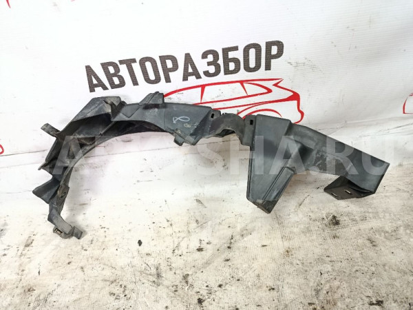 Кронштейн фары пер. правый BMW 3 E90/E91/E92/Е93 BMW 3er оригинальный номер 51647116708