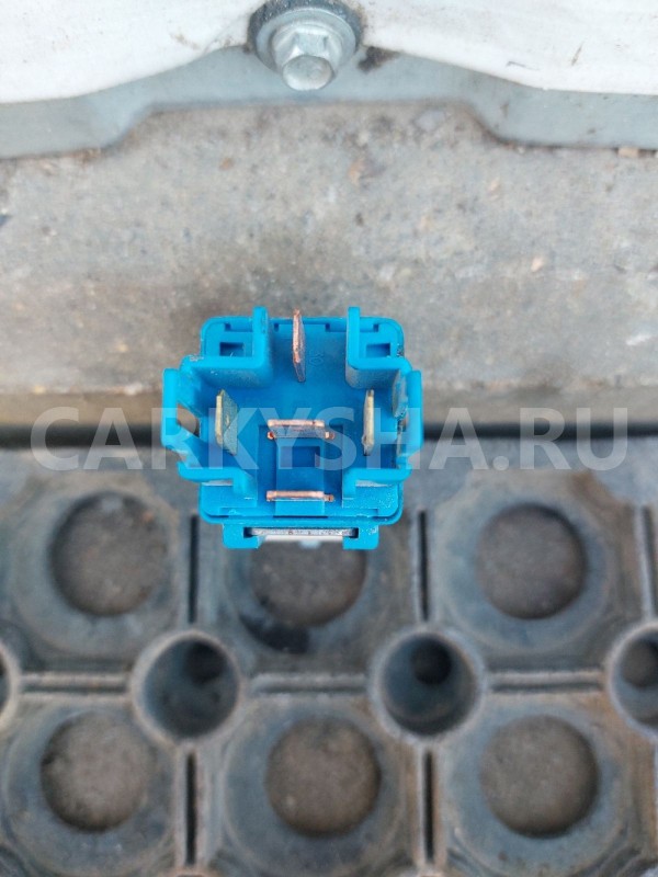 Реле стеклоочистителей Kia Ceed ED Kia Cee'd оригинальный номер 952251F100