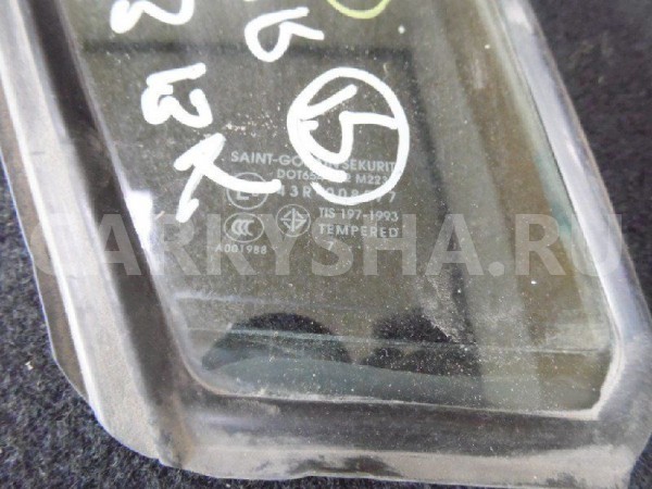 Стекло двери Mazda 3 BK рестайлинг (2006—2009) Mazda 2 оригинальный номер BN8V72661A