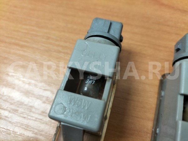 Плафон подсветки номера Geely Emgrand EC7 2015 Geely Emgrand EC7 оригинальный номер 712002