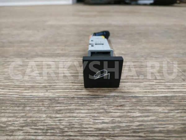 Кнопка многофункциональная Hyundai ix35 оригинальный номер 933202S9009P