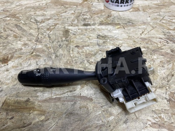 Переключатель поворотов подрулевой Toyota Corolla IX (E120, E130) Седан оригинальный номер 84140-02200