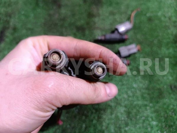 Форсунки топливные к-кт Mitsubishi i оригинальный номер MD319790