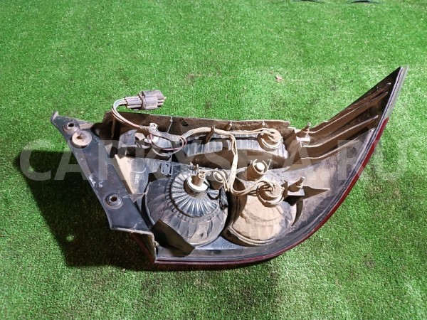 Фонарь задний правый Mitsubishi Lancer оригинальный номер MN126322