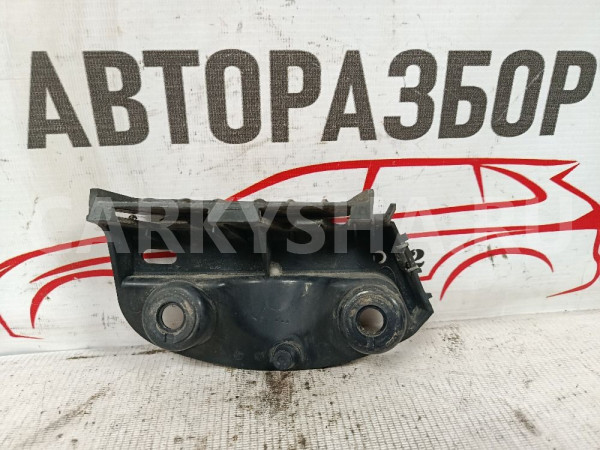 Кронштейн бампера зад правый BMW 3 E90/E91/E92/Е93 BMW 3er оригинальный номер 727584