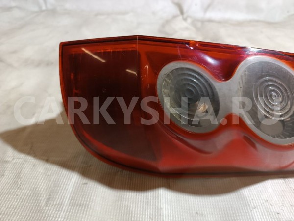 Фонарь задний правый Ford Fiesta оригинальный номер 1437625