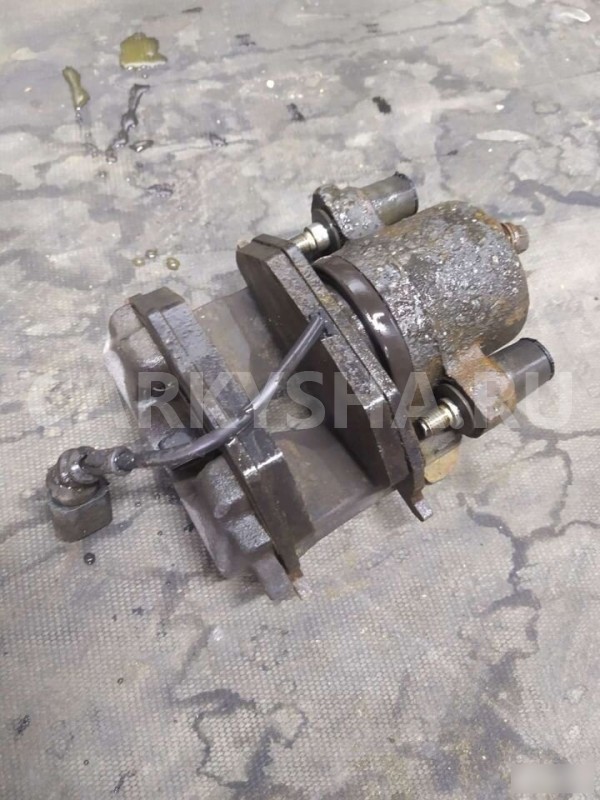 Суппорт передний левый Volkswagen Golf IV Volkswagen Golf 