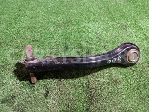 Рычаг задний верхний правый Honda Accord оригинальный номер J94001