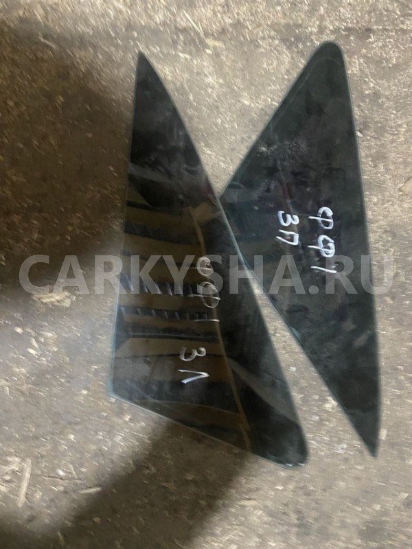 Стекло глухое Ford Focus I (1998—2004) Ford Focus оригинальный номер Ford 1152859