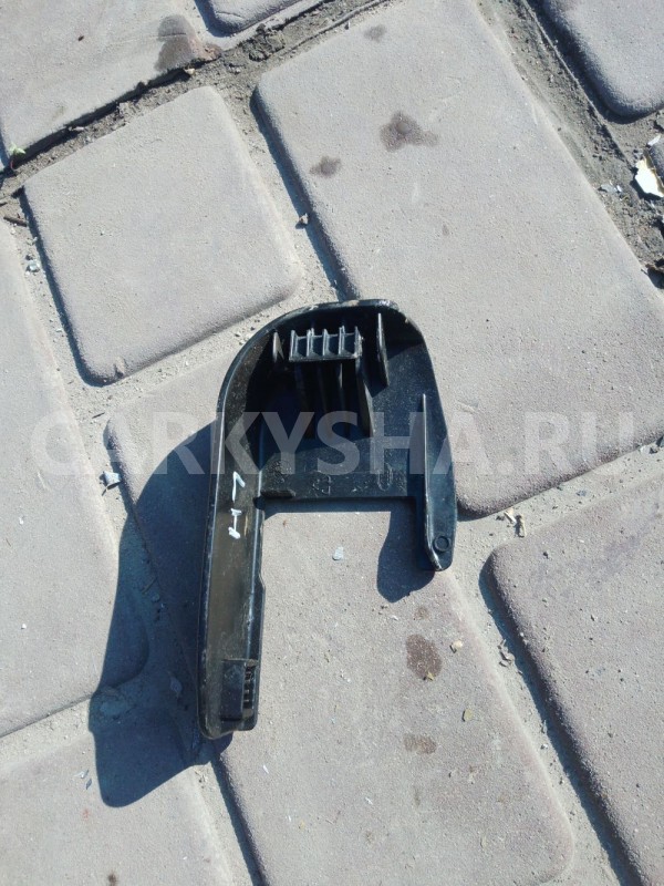 Заглушка переднего сиденья  левая Kia proceed ED Kia Proceed оригинальный номер 885671H000