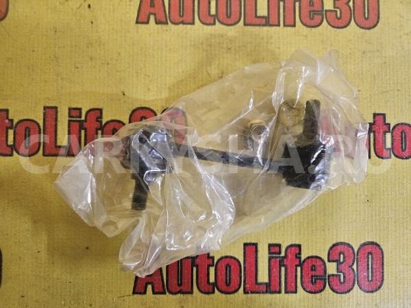 Стойка стабилизатора Toyota Caldina оригинальный номер 4883020010