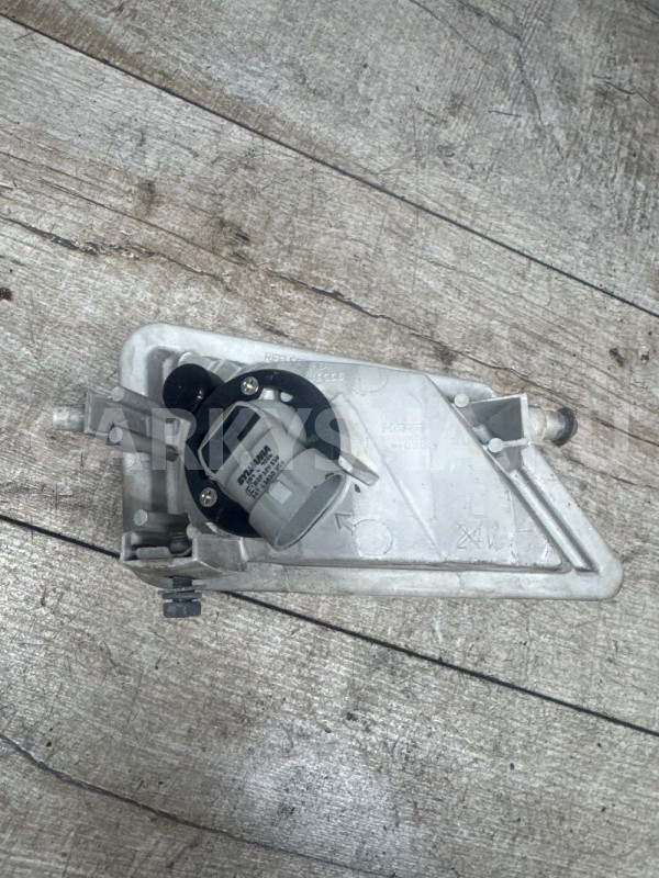 Фара противотуманная передняя левая Mazda 3 bl Mazda 2 оригинальный номер 11441098